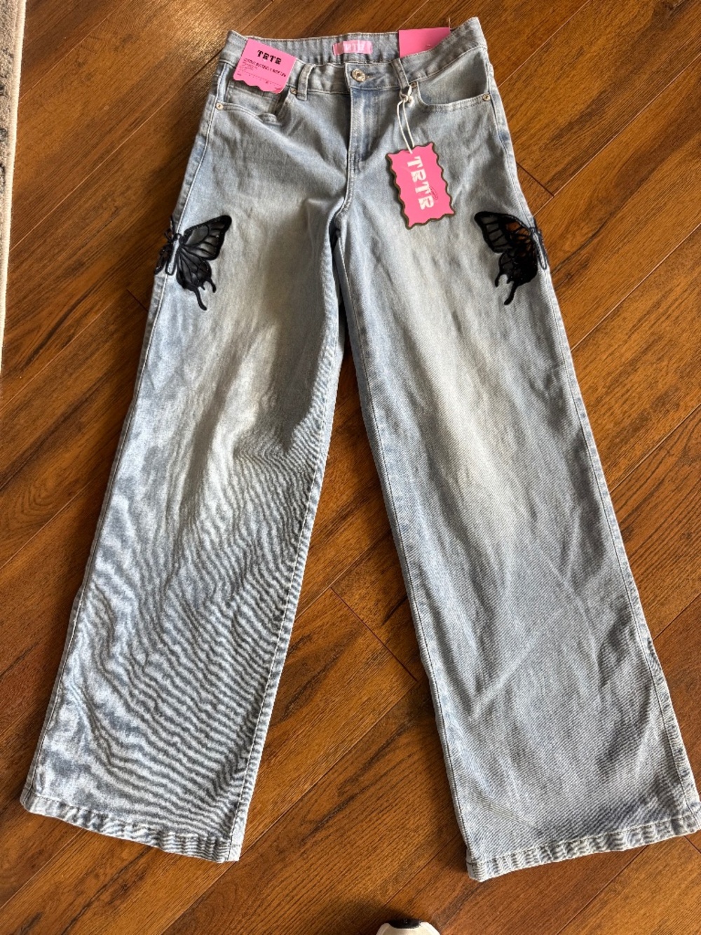 NWT TRTR Butterfly Cutout Wide Leg Jeans Size 3 Light Wash Y2K